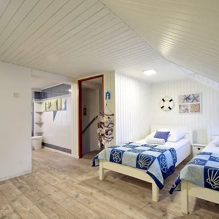 Muszelka Pokoje I Apartamenty Dźwirzyno Esterno foto