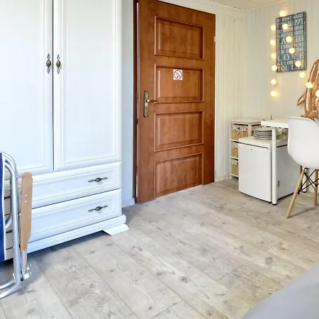 Muszelka Pokoje I Apartamenty Dźwirzyno Esterno foto